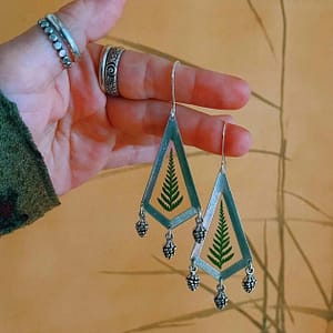 Dried-Flower-Handmade-Resin-Earrings-Fern-Arrowhead-with-Silver-plated-Pinecones Dried Flower Handmade Resin Earrings,Fern Arrowhead with Silver plated Pinecones