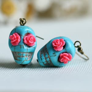 Punk-Skulls-and-Roses-Dangle-Earrings-Skull-Jewelry-Skull-Drop-Earrings-Skull-Gift-Gothic-Jewelry-halloween Punk Skulls and Roses Dangle Earrings,Skull Jewelry, Skull Drop Earrings, Skull Gift,Gothic Jewelry,halloween